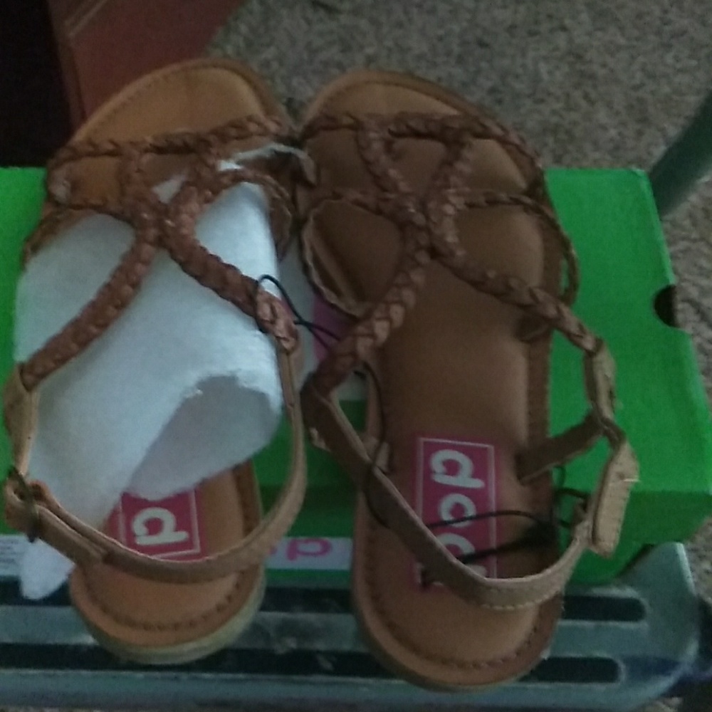 Nwt Sandals